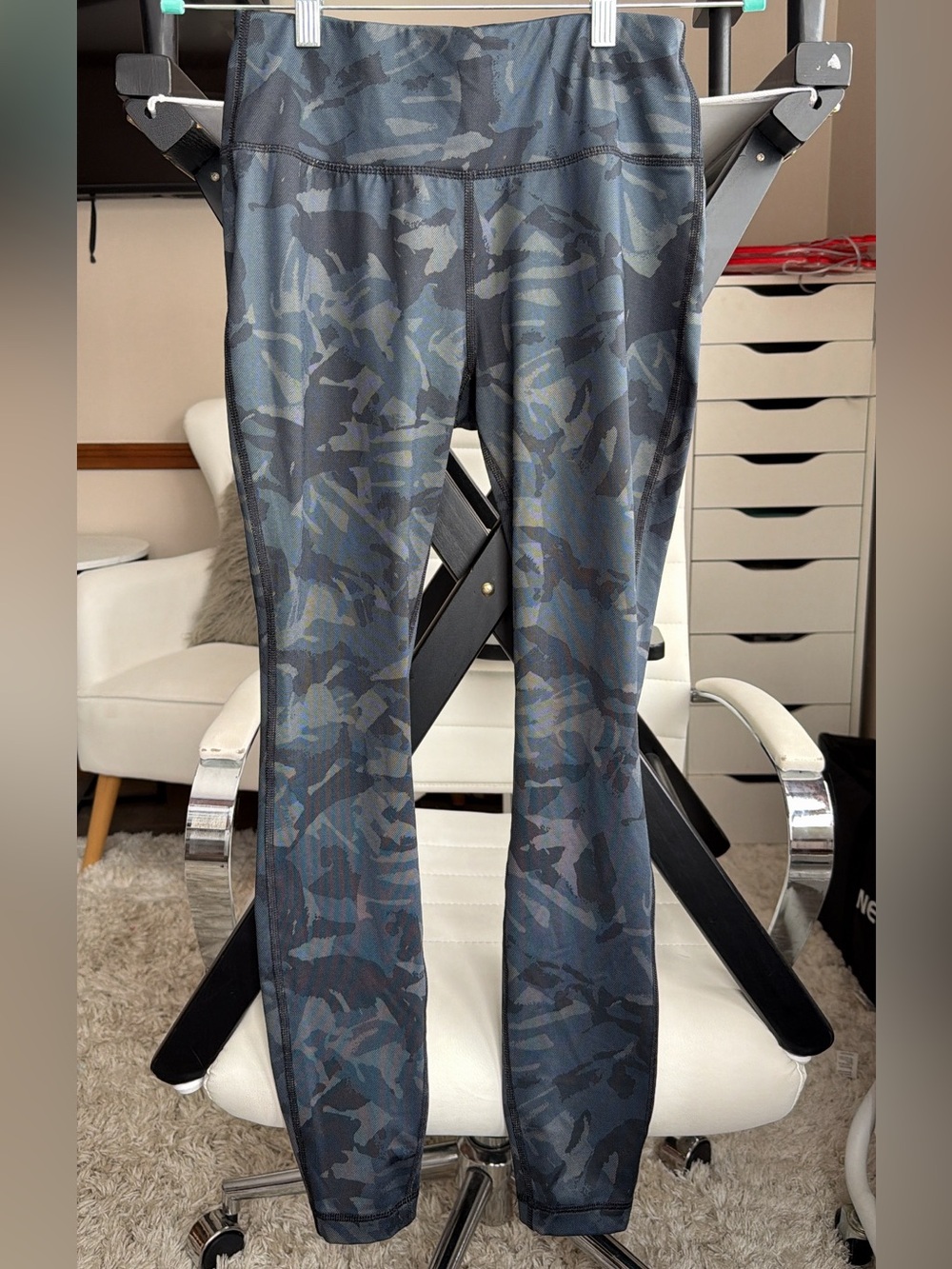 Avia abstract athletic leggings
